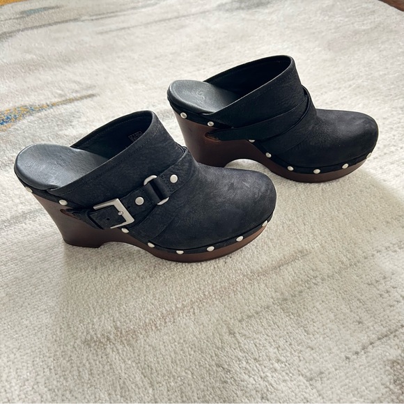 UGG Shoes - Black Leather Clogs with Buckle Detail